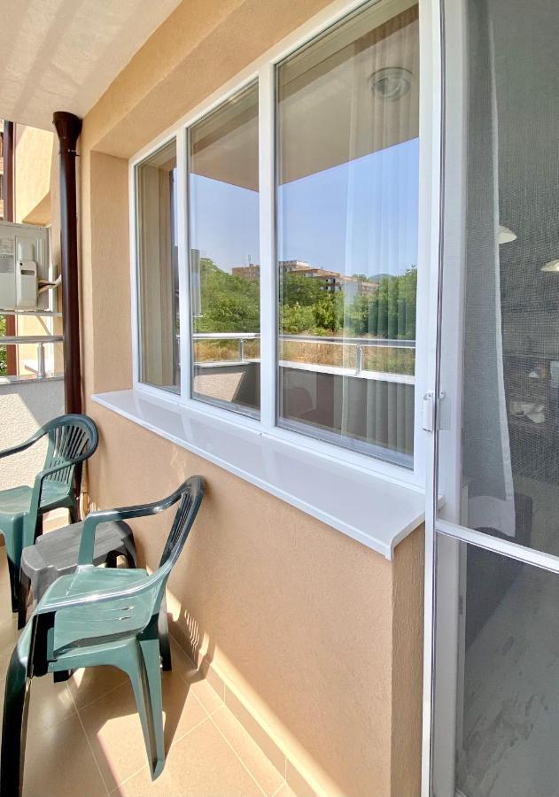 Cozy & Modern 1Br Apart For 4 Guests Next To Medical University & Free Parking Stara Zagora Exteriör bild