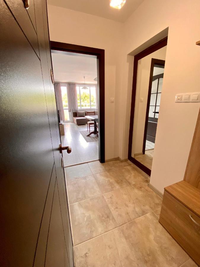Cozy & Modern 1Br Apart For 4 Guests Next To Medical University & Free Parking Stara Zagora Exteriör bild