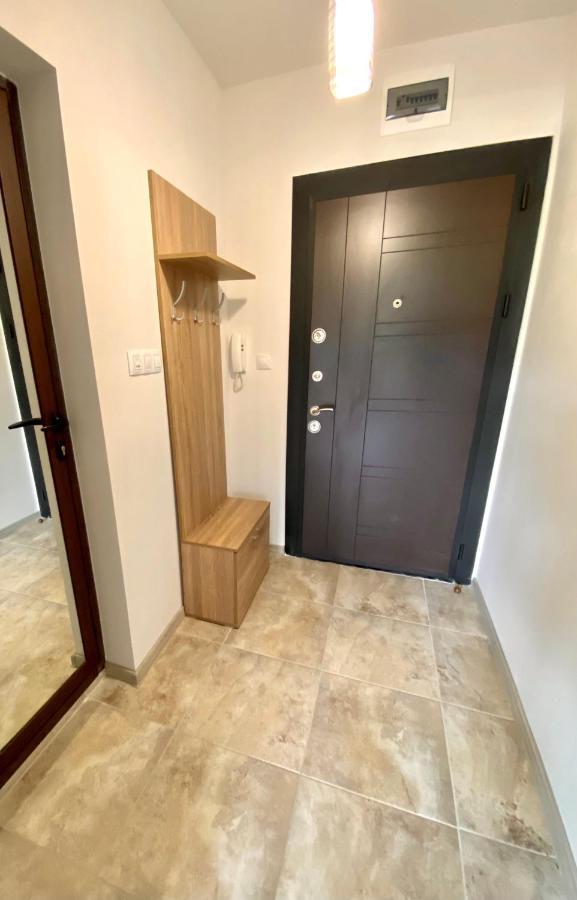Cozy & Modern 1Br Apart For 4 Guests Next To Medical University & Free Parking Stara Zagora Exteriör bild